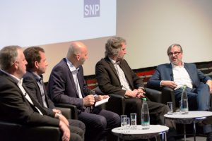 SNP Transformation World Podiumsdiskussion