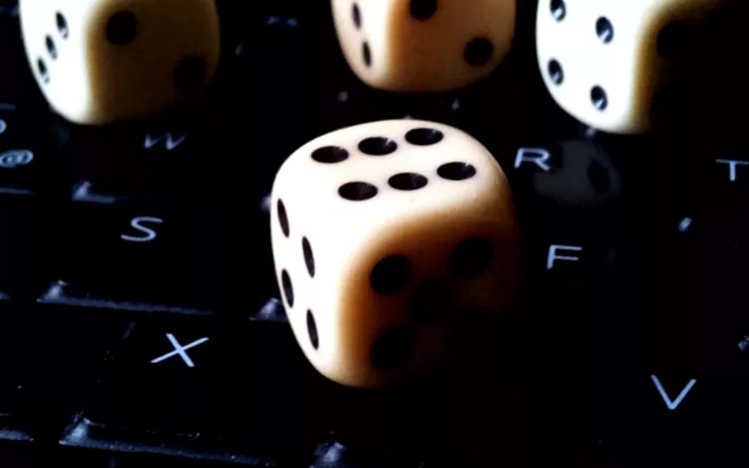 Whitepaper: Strategie, IT-Strategie und Technologieeinsatz aufeinander abstimmen