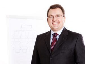 IT-Onlinemagazin Prof.Dr. Komus ©N. Bothur