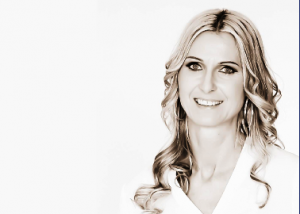 Sandra Apflauer