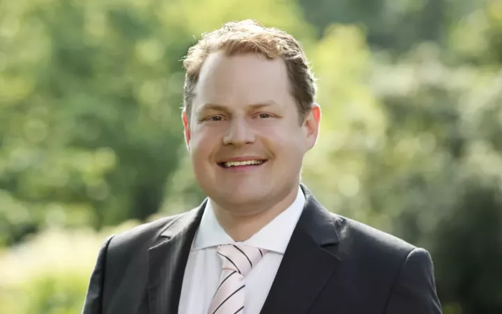 Entgeltabrechnung als Dienstleistung spart Kosten im Mittelstand